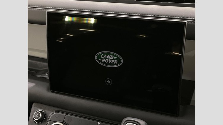 2023 認定中古車 Land Rover Defender 110 アイガーグレイ D300 AWD（AT） X-DYNAMIC HSE