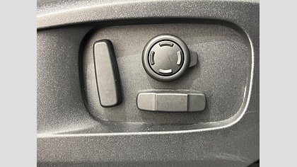Defender 110 21