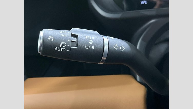 2023 認定中古車 Land Rover Defender 110 カルパチアングレイ D300 AWD（AT） X