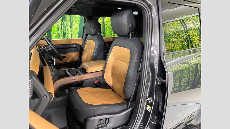 2023 認定中古車 Land Rover Defender 110 カルパチアングレイ D300 AWD（AT） X