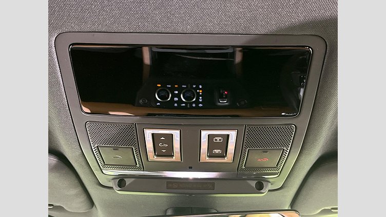 2023 認定中古車 Land Rover Defender 110 カルパチアングレイ D300 AWD（AT） X