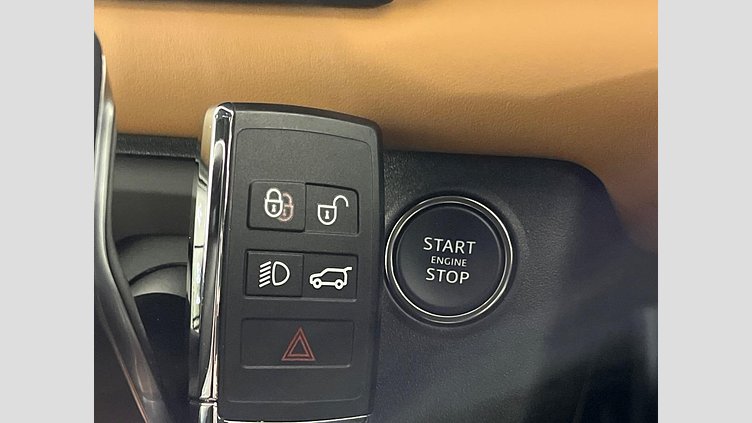 2023 認定中古車 Land Rover Defender 110 カルパチアングレイ D300 AWD（AT） X