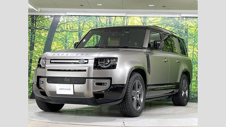 2024 認定中古車 Land Rover Defender 130 シリコンシルバー D350 ディーゼルマイルドハイブリッド X-Dynamic SE
