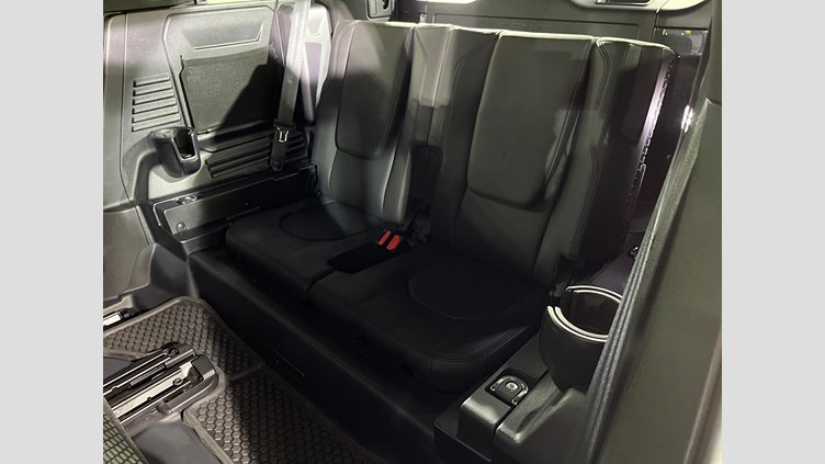 2022 認定中古車 Land Rover Defender 110 カルパチアングレイ D300 AWD（AT） X-DYNAMIC HSE