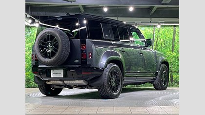 Defender 110 1