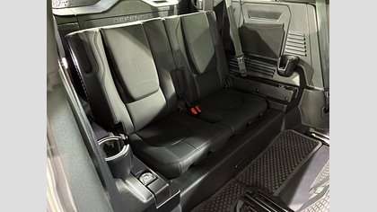 Defender 110 57