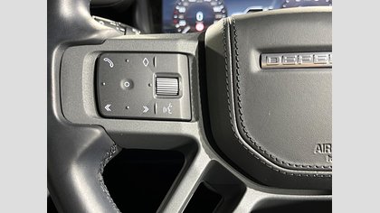 Defender 110 37
