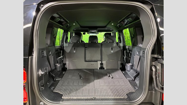2022 認定中古車 Land Rover Defender 110 カルパチアングレイ D300 AWD（AT） X-DYNAMIC HSE