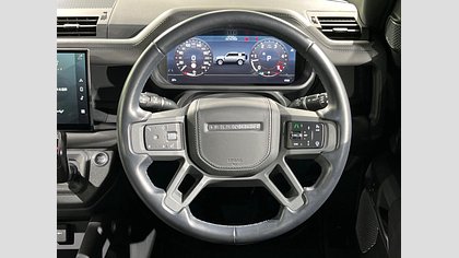 Defender 110 36