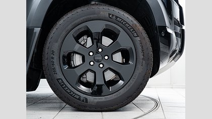 Defender 110 8