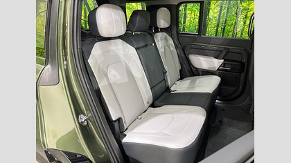 Defender 110 15