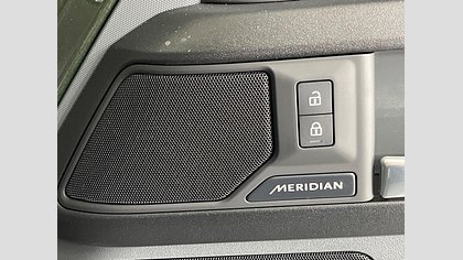 Defender 110 23