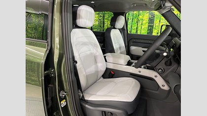 Defender 110 16