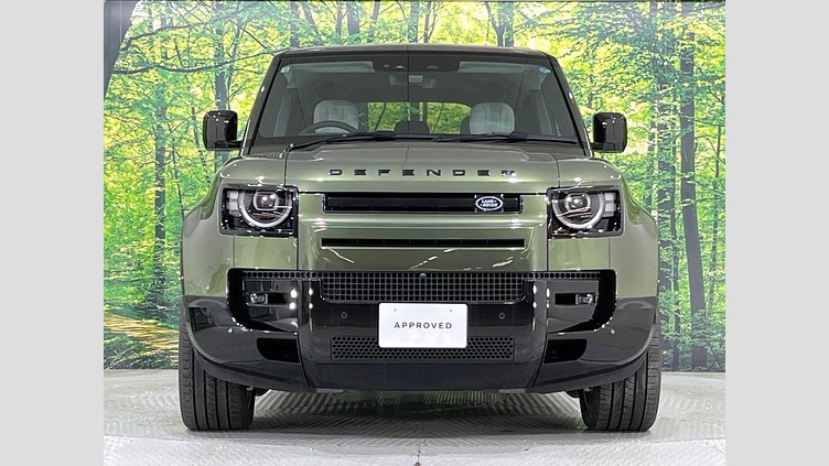 2025 認定中古車 Land Rover Defender 110 ウールストーングリーン P300e プラグインハイブリッド X-Dynamic HSE