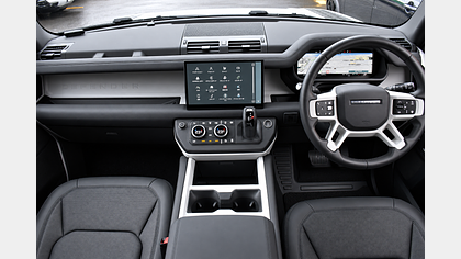 Defender 110 3
