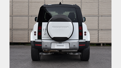 Defender 110 5