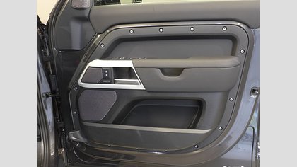 Defender 110 25