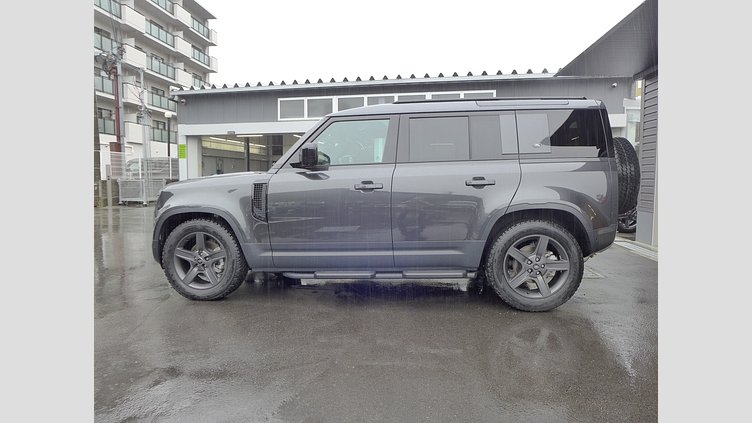 2024 認定中古車 Land Rover Defender 110 カルパチアングレイ P300 AWD（AT） SE