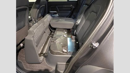 Defender 110 71