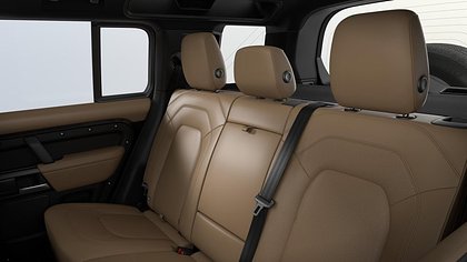 Defender 110 6
