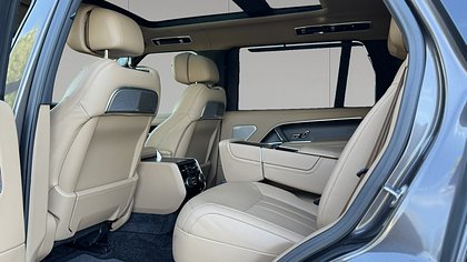 Range Rover 12