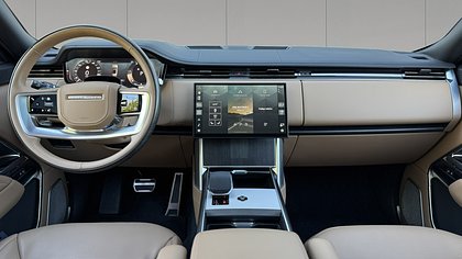 Range Rover 7
