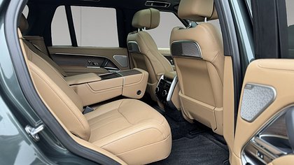 Range Rover 6