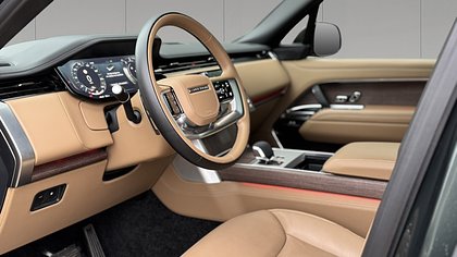 Range Rover 9