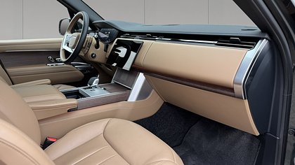 Range Rover 5