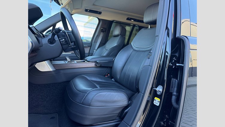 2022 Вживаний Land Rover Range Rover Santorini Black Petrol  L460 HSE 