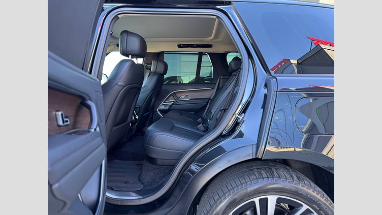 2022 Вживаний Land Rover Range Rover Santorini Black Petrol  L460 HSE 