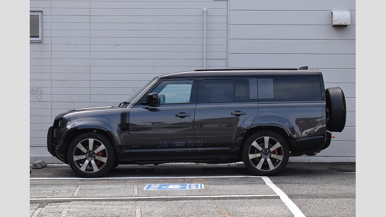 2025 認定中古車 Land Rover Defender 130 カルパチアングレイ D350 ディーゼルマイルドハイブリッド X