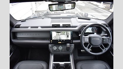 Defender 130 8