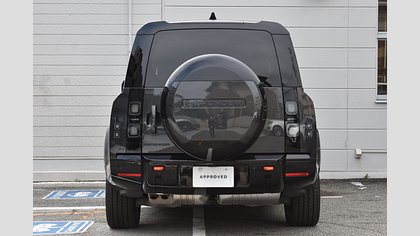 Defender 130 14
