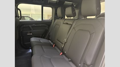 Defender 110 14