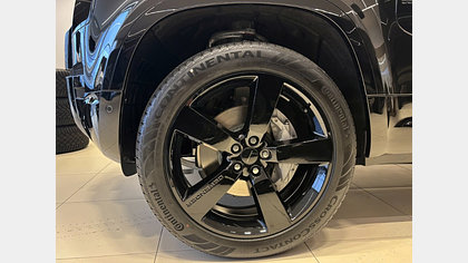 Defender 130 3