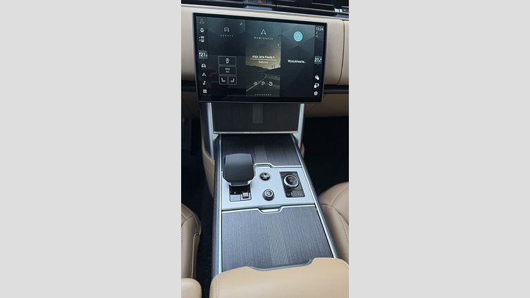 2026 Approved Land Rover Range Rover Szary Charente Grey P380 MHEV z silnikiem benzynowym STANDARD WHEELBASE (SWB) Westminster Edition