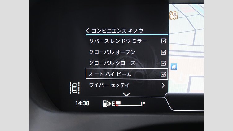 2016 認定中古車 Jaguar F-Pace Fuji White シートヒーター　パワーテールゲート　パドルシフト　LEDヘッドライト　ブラックパック Ｒ－スポーツ