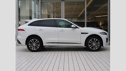 F-Pace 7