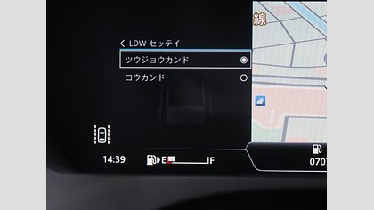 F-Pace 43