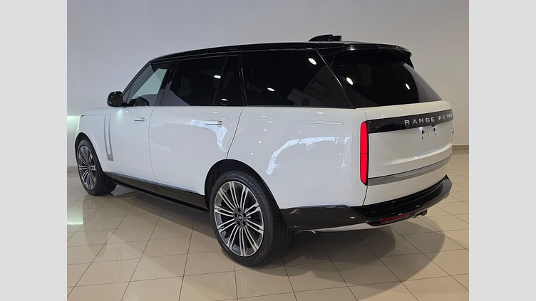 2023 Seminuevos Approved Land Rover Range Rover Fuji White 4.4 NC10 P8H AUTOBIOGRAPHY 4.4L V8 P530