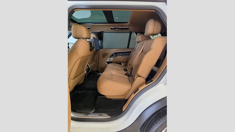 2023 Seminuevos Approved Land Rover Range Rover Fuji White 4.4 NC10 P8H AUTOBIOGRAPHY 4.4L V8 P530