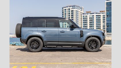 Defender 110 4