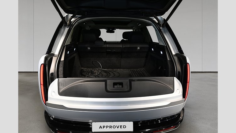 2023 Approved Land Rover Range Rover Hakuba Silver All Wheel Drive P550e Autobiography