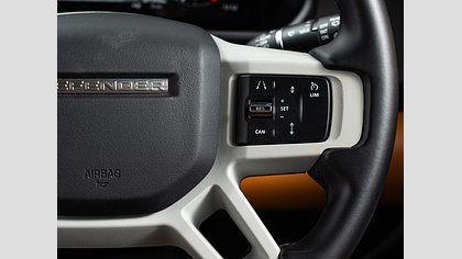 Defender 110 37