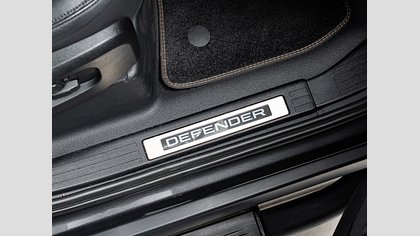 Defender 110 35