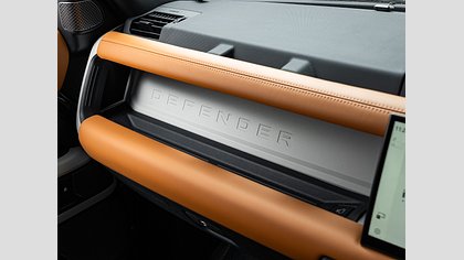 Defender 110 33
