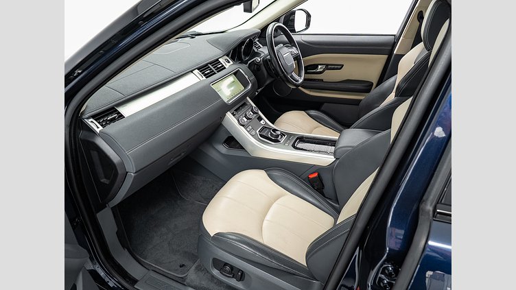 2018 認定中古車 Land Rover Range Rover Evoque Loire Blue 2.0 litre i4D Diesel SEプラス　D180