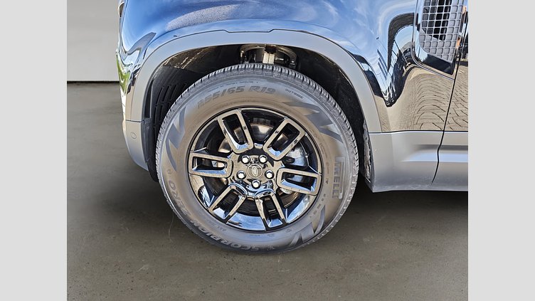 2025 Approved Land Rover Defender 110 Santorini Black D250 Diesel MHEV S