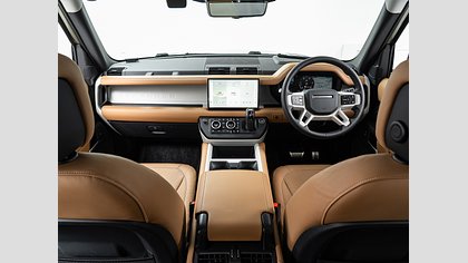 Defender 110 3